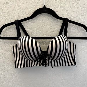 Wireless Striped Push Up Bra